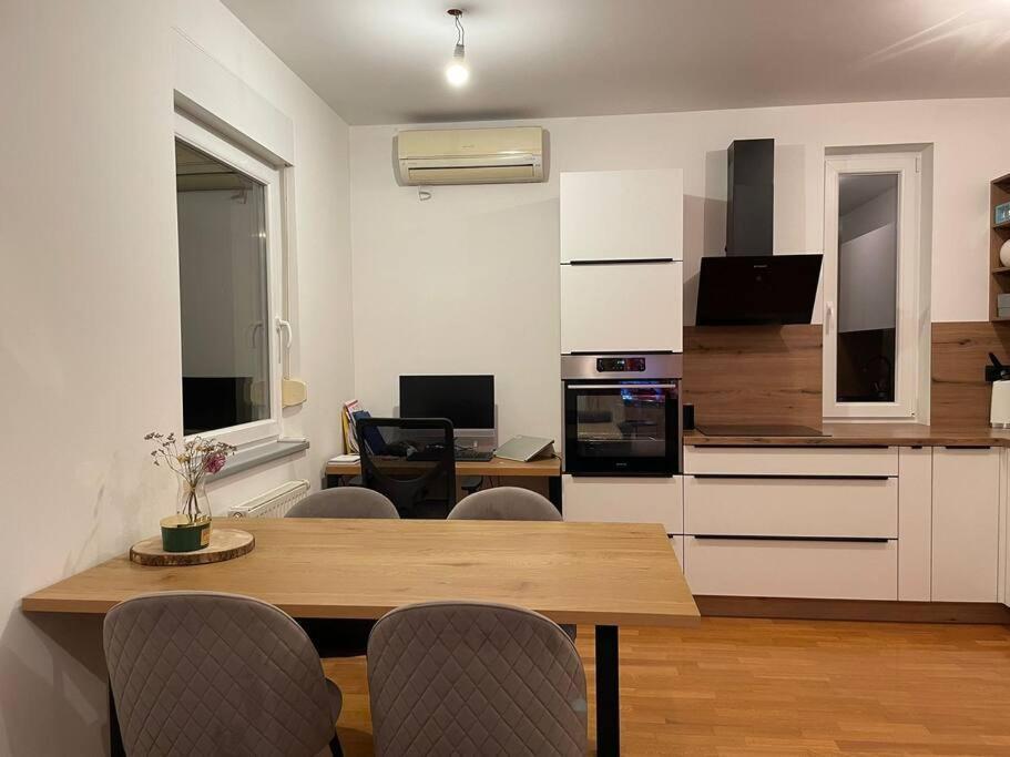 Mely Rose Apartment Ljubljana Exterior photo